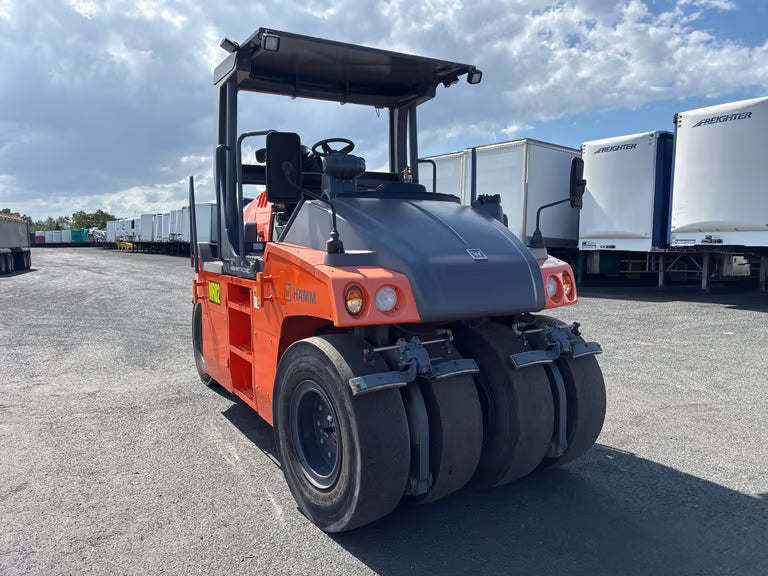 2018 HAMM GRW 280-10 10T MULTIWHEEL ROLLER WITH 100 HOURS