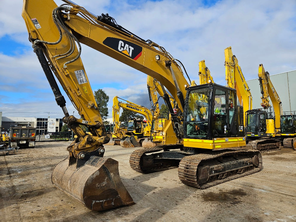 Caterpillar 2018 Cat 325FL 26T Excavator (E202) With Civil Spec And 4100 Hrs