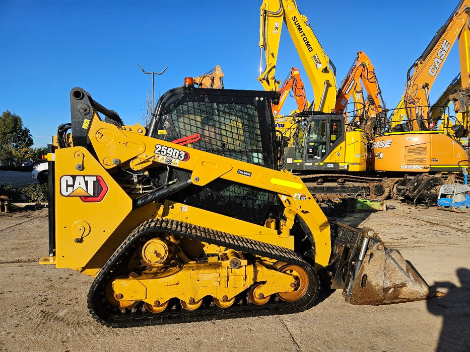 USED 2021 CAT 259D3 (T45) TRACK LOADER WITH 4 IN 1 BUCKET AND 1500 HRS