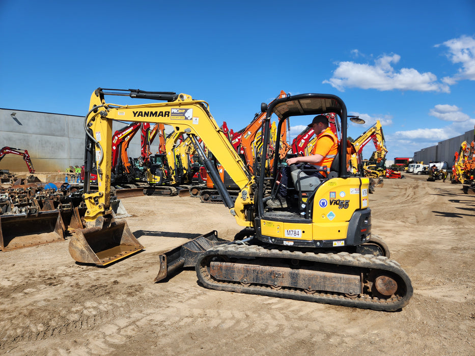 2021 YANMAR VIO55-6 5.5T EXCAVATOR (M784) WITH LOW 745 HOURS