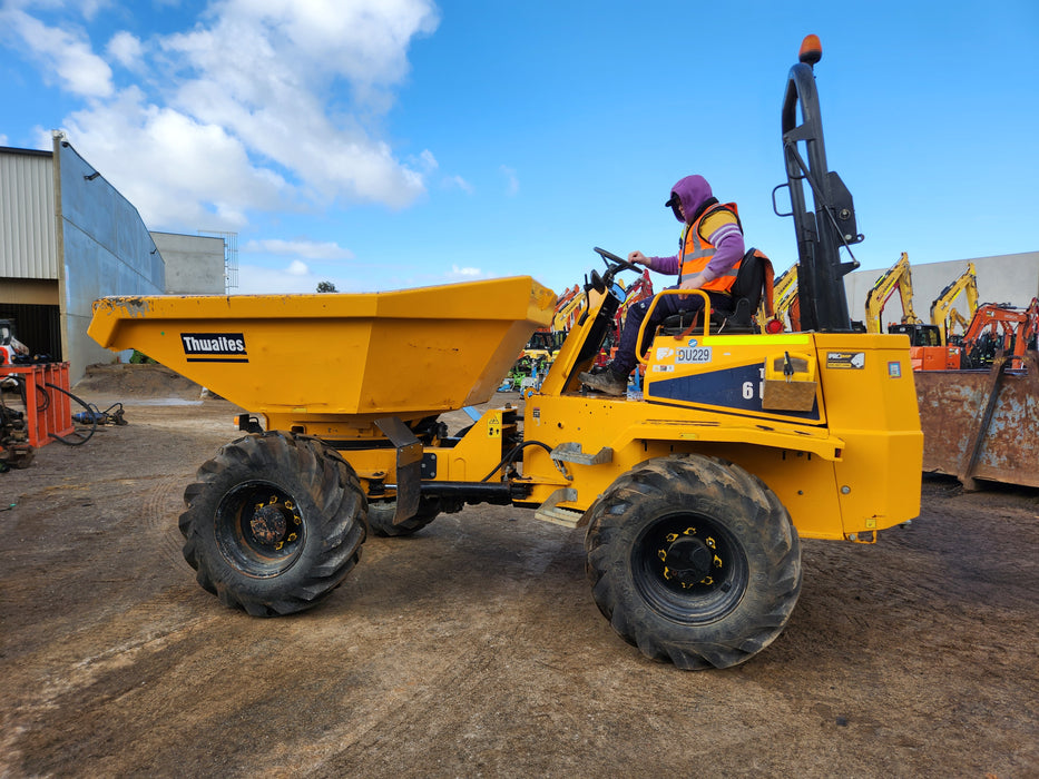 2021 THWAITES 6T ARTICULATED SWIVEL SITE DUMPER WITH 985 HOURS DU229