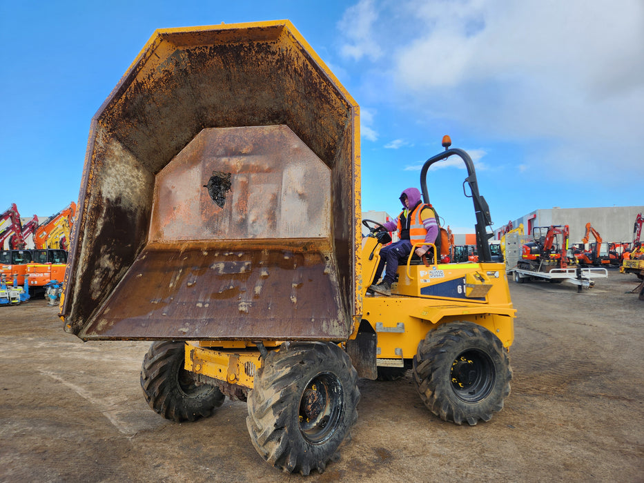 2021 THWAITES 6T ARTICULATED SWIVEL SITE DUMPER WITH 985 HOURS DU229