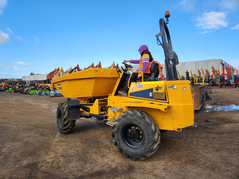 2021 THWAITES 6T ARTICULATED SWIVEL SITE DUMPER WITH 985 HOURS DU229