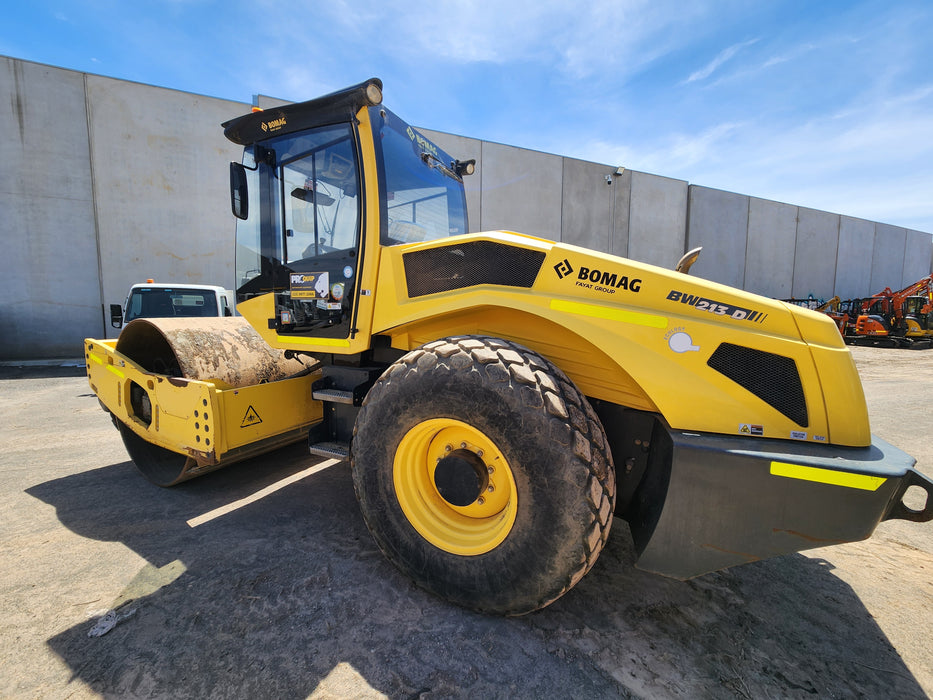 2016 BOMAG BW213D-5 13T SMOOTH DRUM ROLLER WITH 1770 HOURS (R249)