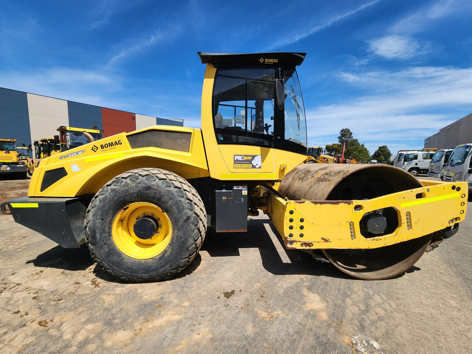 2016 BOMAG BW213D-5 13T SMOOTH DRUM ROLLER WITH 1770 HOURS (R249)