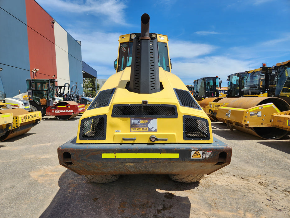 2015 BOMAG BW219DH-4 20T SMOOTH DRUM ROLLER WITH 3166 HOURS (R244)