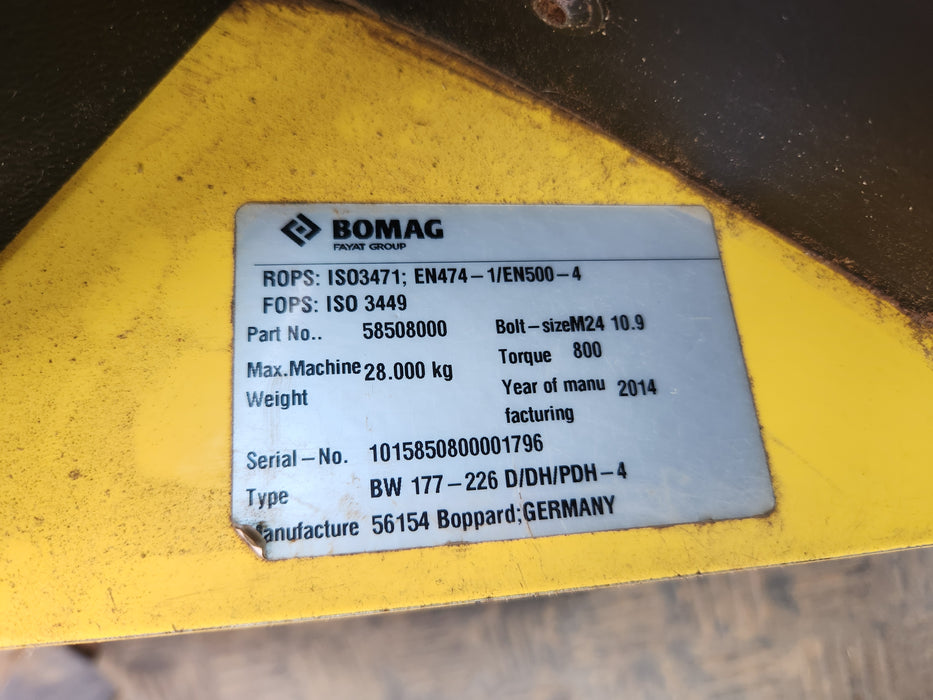 2012 BOMAG BW211PD-4 12T PADFOOT ROLLER WITH 3280 HOURS (R201)