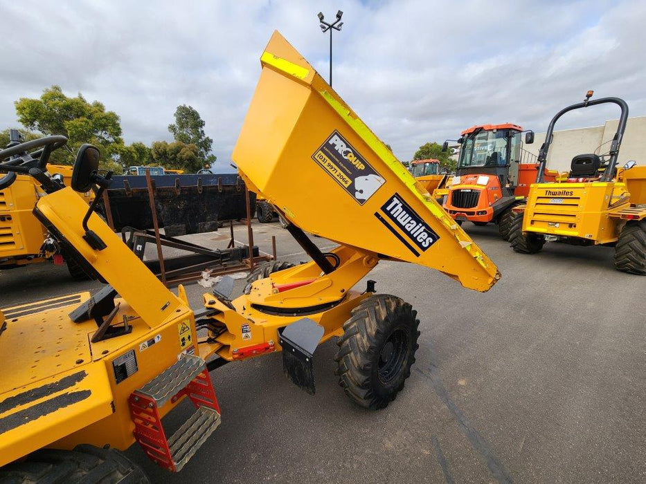 THWAITES 3T ARTICULATED SWIVEL SITE DUMPER (DU233) WITH 810 HOURS