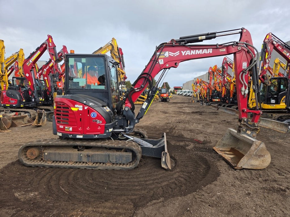 2022 YANMAR VIO55-6 5.6T EXCAVATOR (M923) WITH CABIN, BUCKETS AND 2100 HOURS