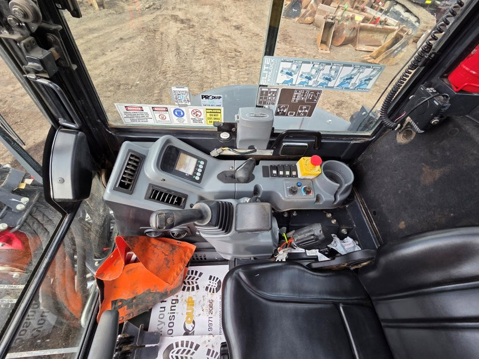 2022 YANMAR VIO55-6 5.6T EXCAVATOR (M923) WITH CABIN, BUCKETS AND 2100 HOURS