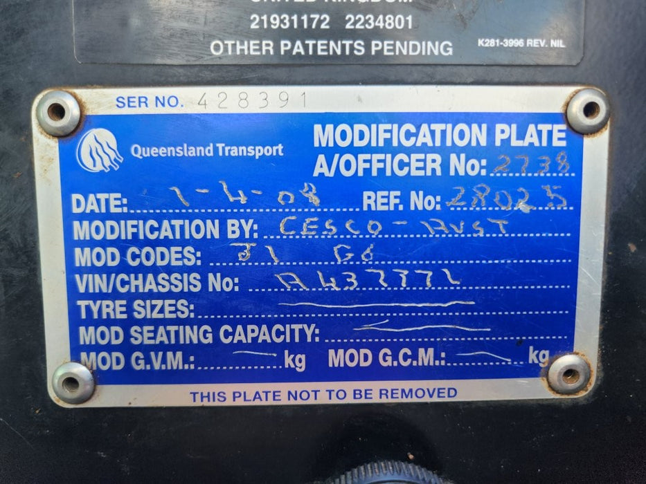 2008 KENWORTH T358 6 X 4 WATER TRUCK WITH 13000 LTR TANK, SPRAYERS. ETC.