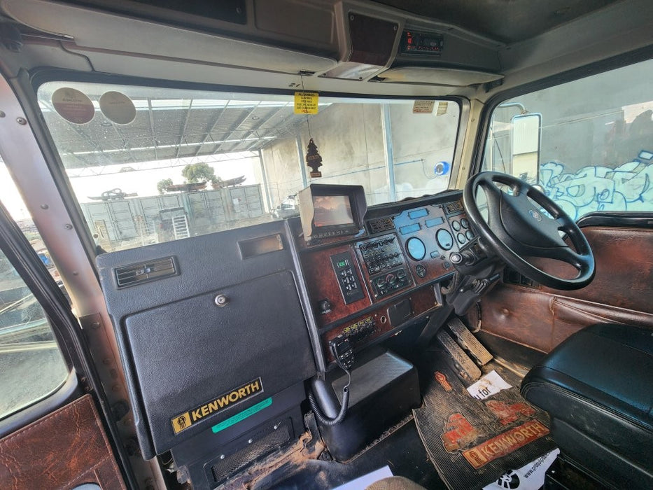 2008 KENWORTH T358 6 X 4 WATER TRUCK WITH 13000 LTR TANK, SPRAYERS. ETC.