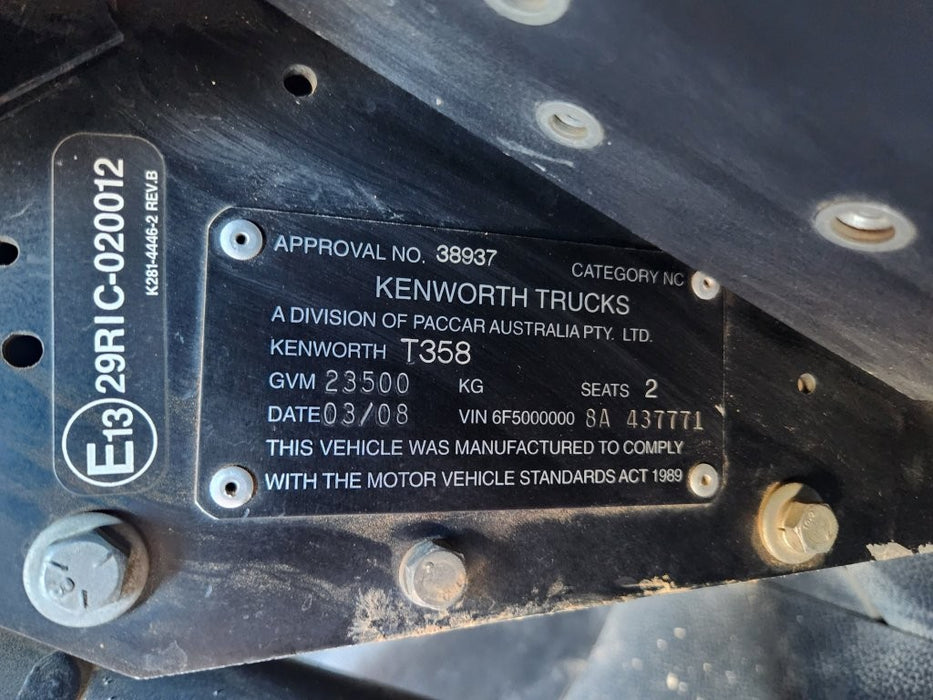 2008 KENWORTH T358 6 X 4 WATER TRUCK WITH 13000 LTR TANK, SPRAYERS. ETC.