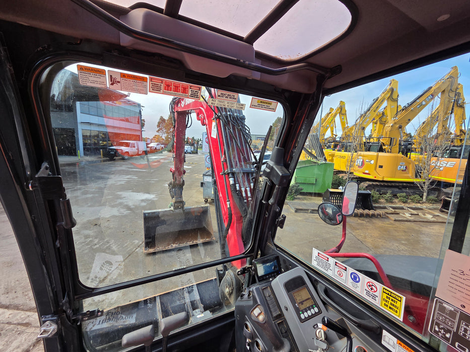 2023 YANMAR VIO80-1 8T EXCAVATOR (M949) WITH TILT HITCH, BUCKETS, 2500 HOURS