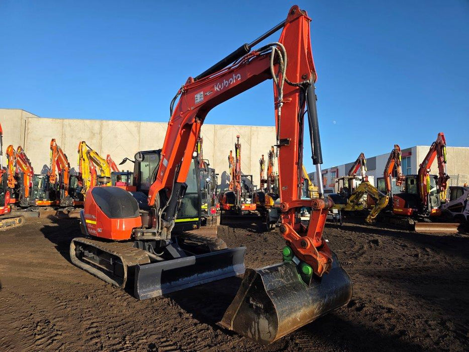 2022 KUBOTA KX080 8T EXCAVATOR (M877) WITH HITCH, BUCKETS AND 1730 HOURS