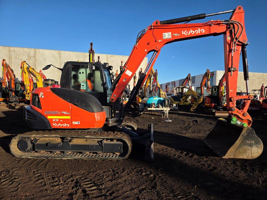 2022 KUBOTA KX080 8T EXCAVATOR (M877) WITH HITCH, BUCKETS AND 1730 HOURS