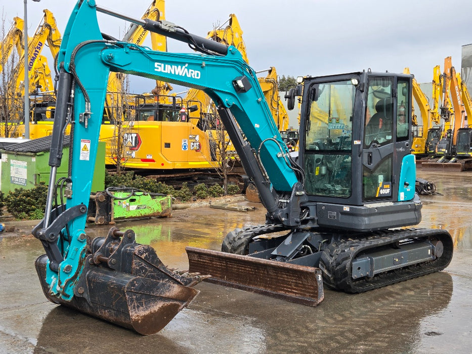 2022 SUNWARD SWE60UF 6T EXCAVATOR WITH A/C CAB, HITCH BUCKETS, 638 HRS