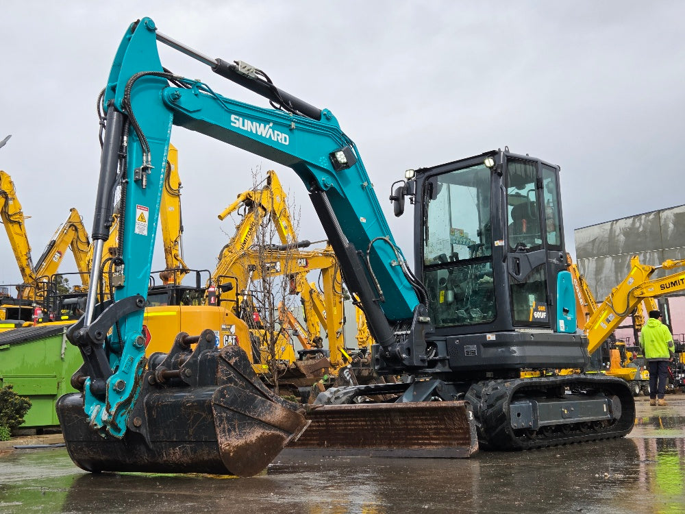 Proquip 2022 Sunward SWE60UF 6T Excavator (M1141) With A/C Cab, Hitch And Buckets