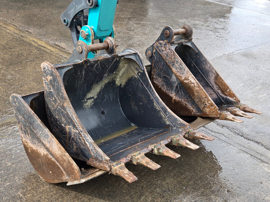 2022 SUNWARD SWE60UF 6T EXCAVATOR WITH A/C CAB, HITCH BUCKETS, 638 HRS