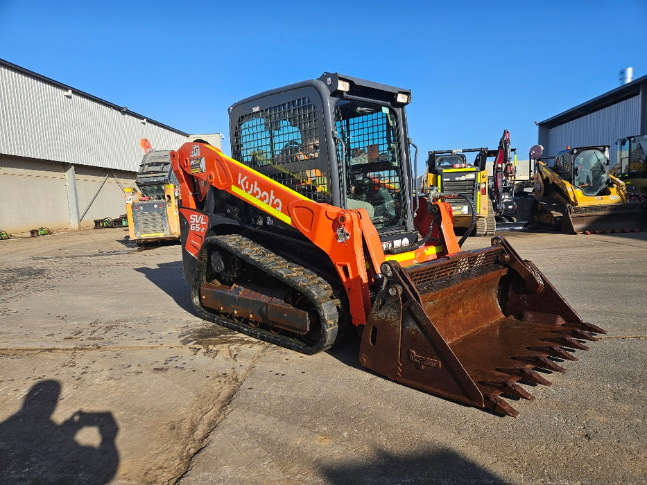 2022 KUBOTA SVL65-2 TRACK LOADER (T547) WITH FULL CIVIL SPEC AND 760 HRS
