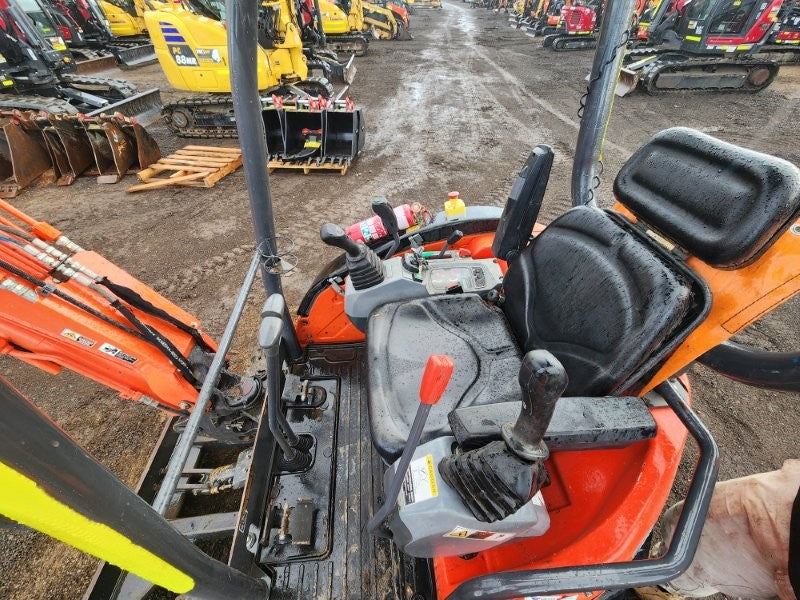 2022 KUBOTA U25 2.6T EXCAVATOR (M878) WITH HYD HITCH, BUCKETS AND 1021 HOURS