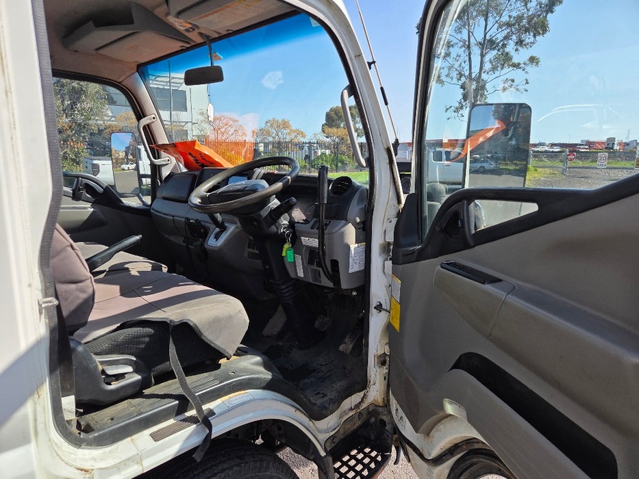 2019 FUSO CANTER 515 SWB TIPPER TRUCK (TP010) WITH 35,000 KLMS, AUTO AND CIVIL SPEC