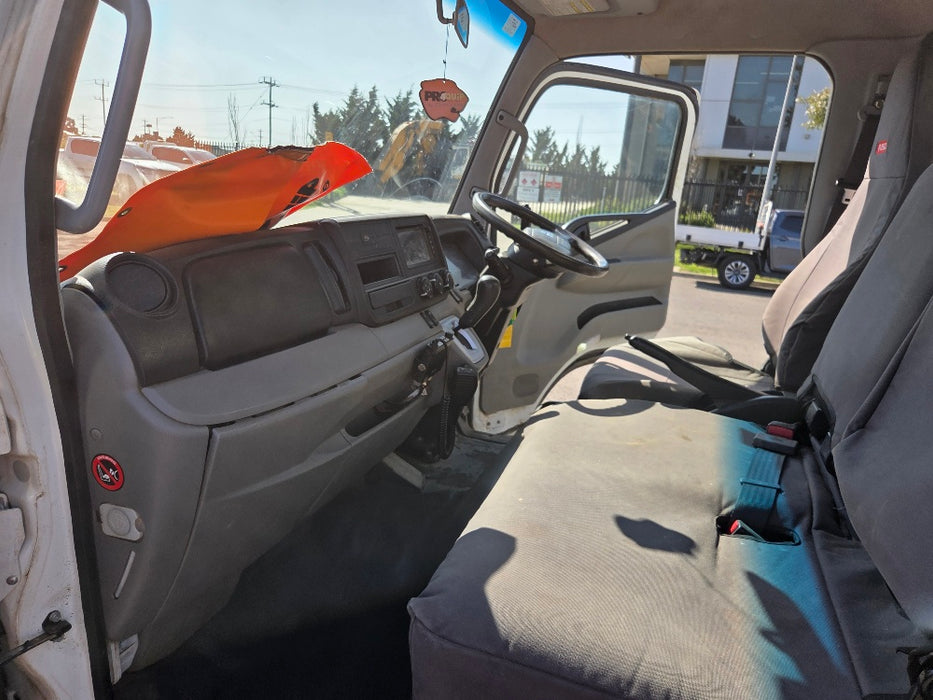 2019 FUSO CANTER 515 SWB TIPPER TRUCK (TP010) WITH 35,000 KLMS, AUTO AND CIVIL SPEC