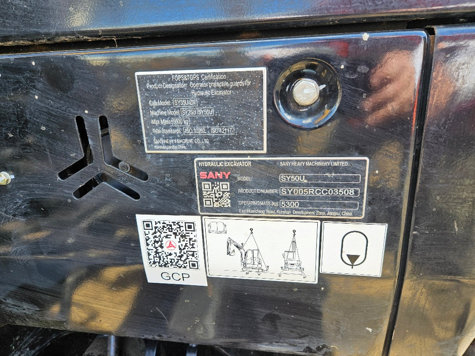 2022 SANY SY50U 5.3T EXCAVATOR WITH TILT HITCH, A/C CAB, BUCKETS AND 260 HOURS