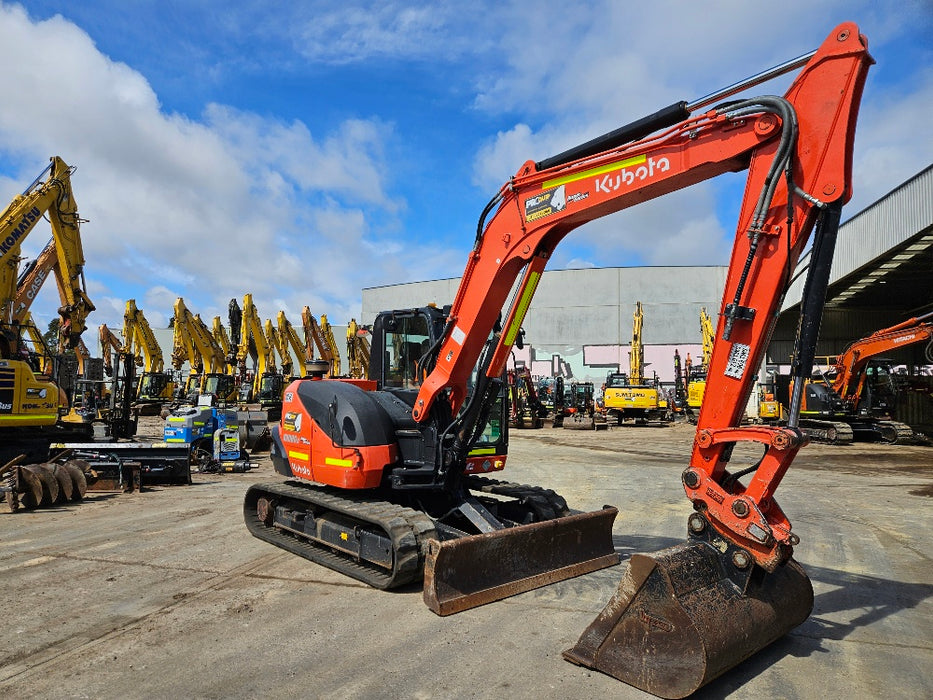2021 KUBOTA KX080 8T EXCAVATOR (M746) WITH CIVIL SPEC, BUCKETS, 1790 HOURS