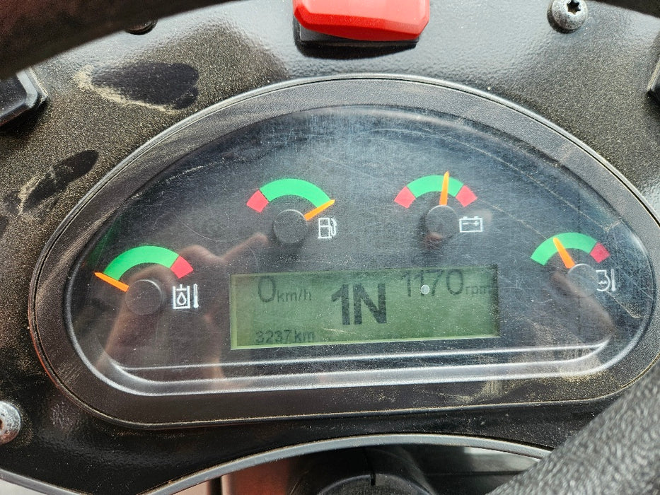 2020 CAT 906M WHEEL LOADER (L148) WITH CAB, QUICK HITCH, GP AND 1301 HOURS