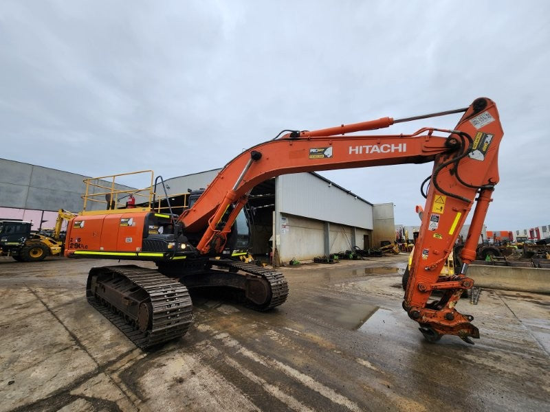 2020 HITACHI ZX290LC-5 29T EXCAVATOR (E256) WITH FULL CIVIL SPEC, 5470 HOURS