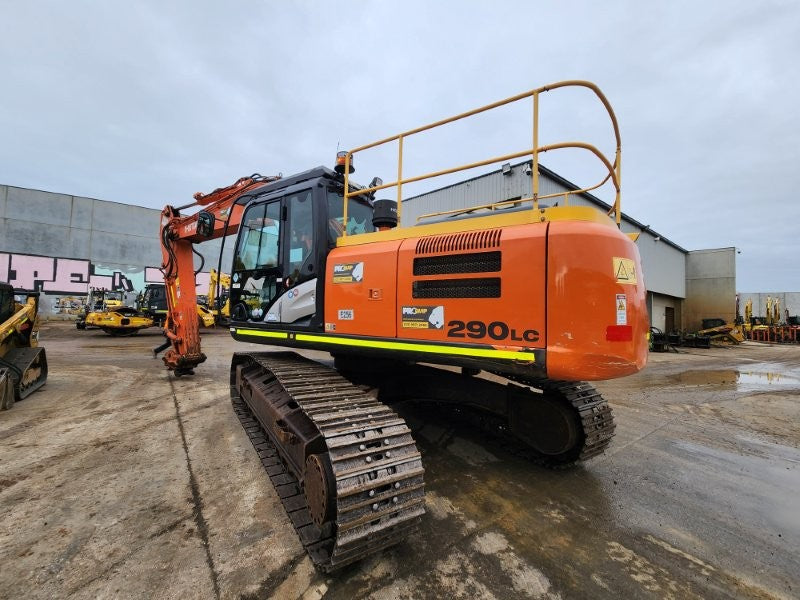 2020 HITACHI ZX290LC-5 29T EXCAVATOR (E256) WITH FULL CIVIL SPEC, 5470 HOURS