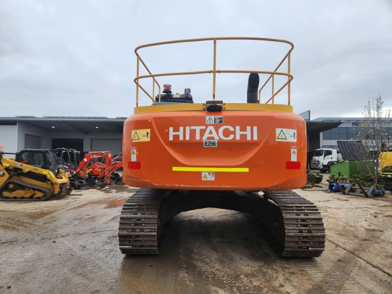 2020 HITACHI ZX290LC-5 29T EXCAVATOR (E256) WITH FULL CIVIL SPEC, 5470 HOURS