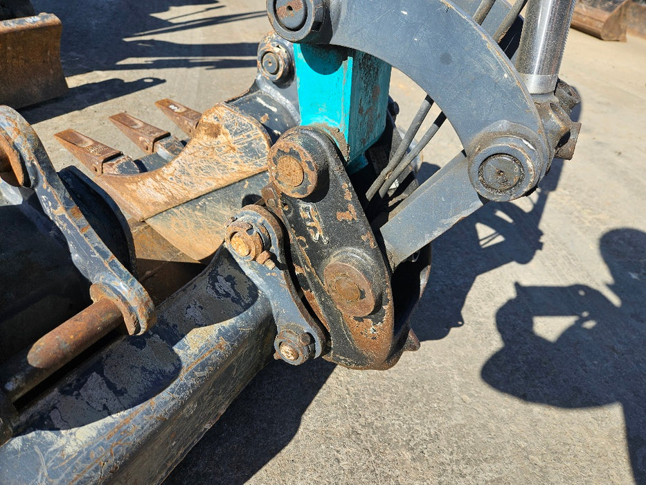 2022 SUNWARD SWE18uf 1.9T EXCAVATOR WITH HYDRAULIC HITCH AND 175 HOURS