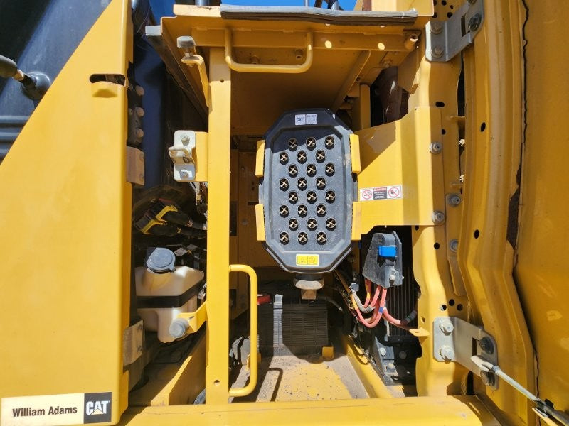 2020 CAT 330GC 31T EXCAVATOR (E280) WIRED FOR TOPCON GPS WITH 6200 HOURS