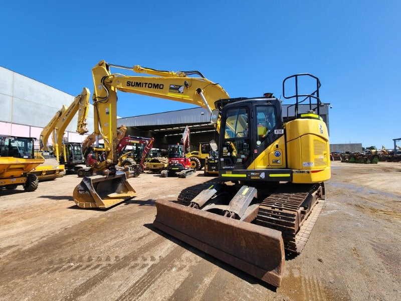 2021 SUMITOMO SH235X-6 25T EXCAVATOR (E310) WITH 3200 HOURS