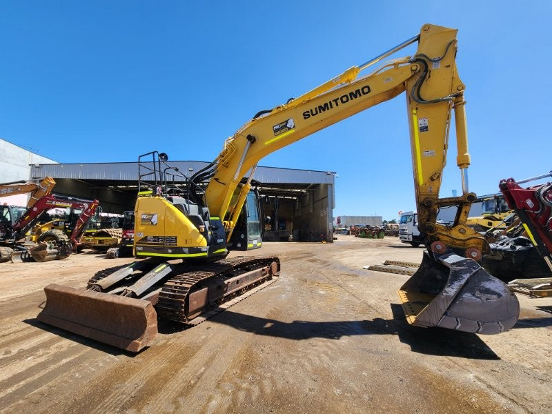 2021 SUMITOMO SH235X-6 25T EXCAVATOR (E310) WITH 3200 HOURS