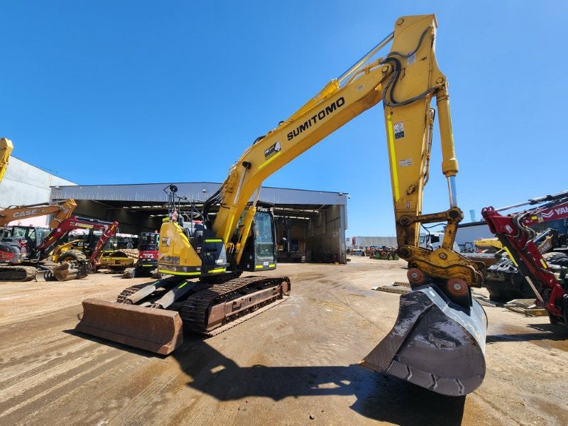 2021 SUMITOMO SH235X-6 25T EXCAVATOR (E310) WITH 3200 HOURS