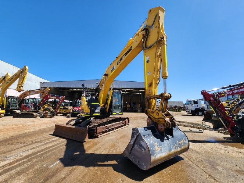 2021 SUMITOMO SH235X-6 25T EXCAVATOR (E310) WITH 3200 HOURS