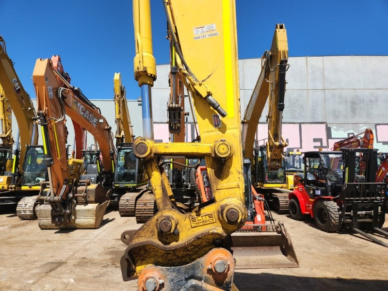 2021 SUMITOMO SH235X-6 25T EXCAVATOR (E310) WITH 3200 HOURS