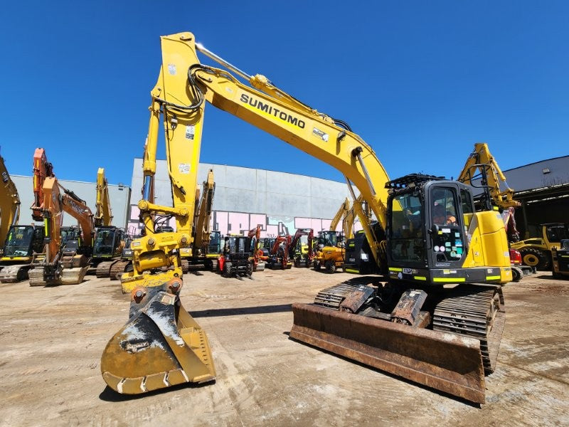 2022 SUMITOMO SH235X-6 25T EXCAVATOR WITH TOPCON WIRING, 3600 HOURS