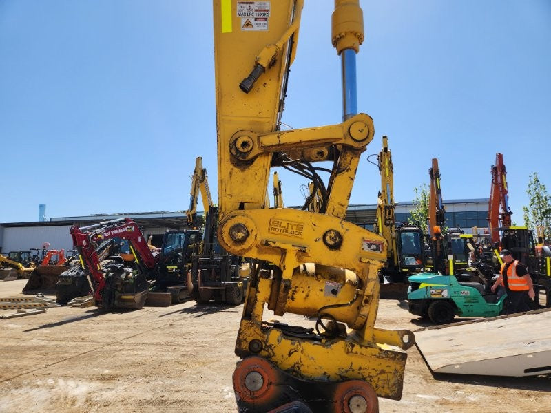 2022 SUMITOMO SH235X-6 25T EXCAVATOR WITH TOPCON WIRING, 3600 HOURS