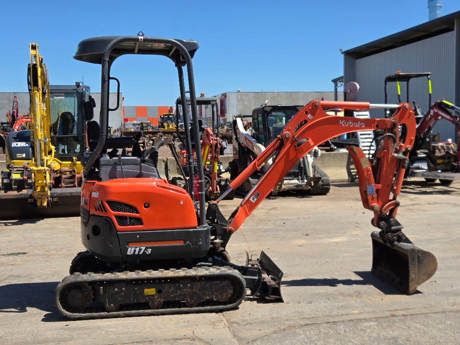 2020 KUBOTA U17-3 1.7T EXCAVATOR WITH LOW 275 HOURS, THUMB, HITCH & BUCKETS