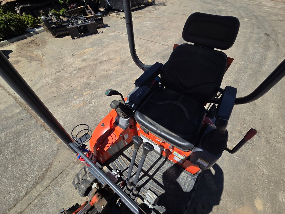 2020 KUBOTA U17-3 1.7T EXCAVATOR WITH LOW 275 HOURS, THUMB, HITCH & BUCKETS