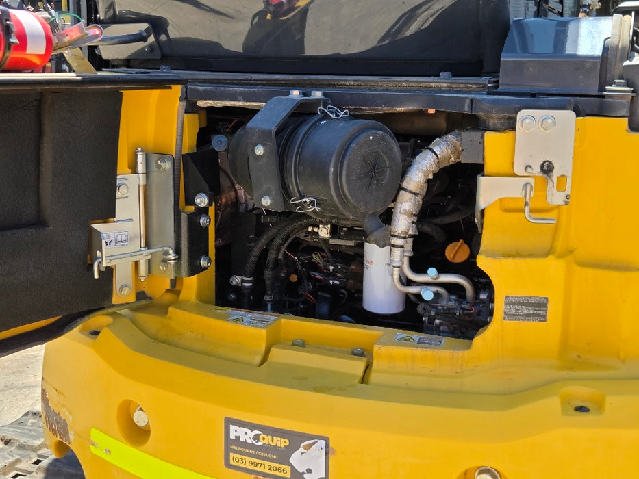 2022 KOMATSU PC55MR-3 5.5T EXCAVTOR (M894) WITH CAB, TILT, BUCKETS, 1590HRS