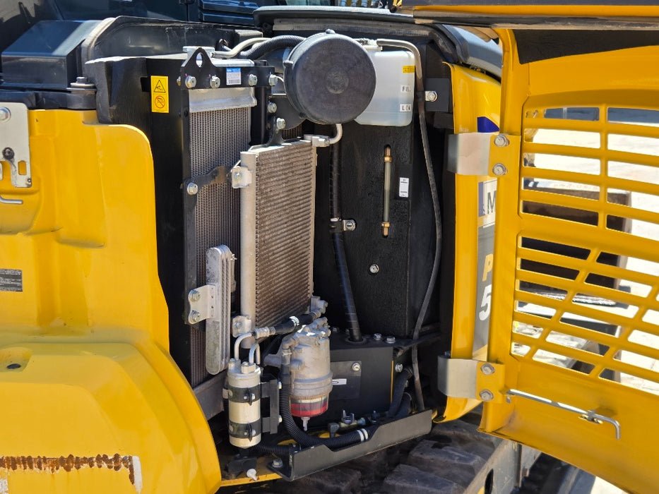 2022 KOMATSU PC55MR-3 5.5T EXCAVTOR (M894) WITH CAB, TILT, BUCKETS, 1590HRS