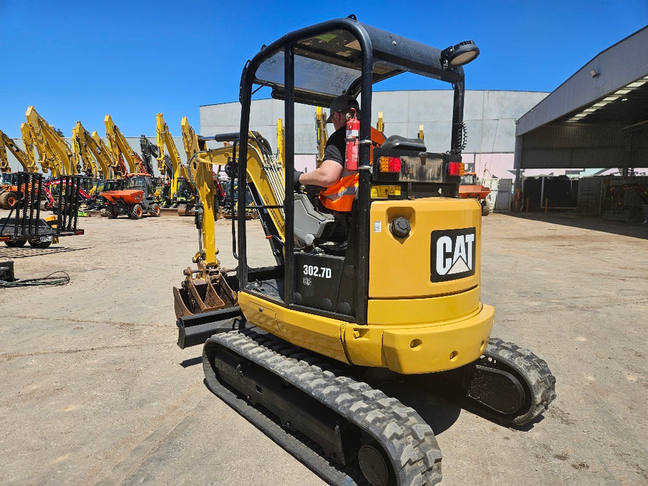 2019 CAT 302.7D 2.7T EXCAVATOR WITH HYDRAULIC HITCH, BUCKETS AND 3440 HOURS