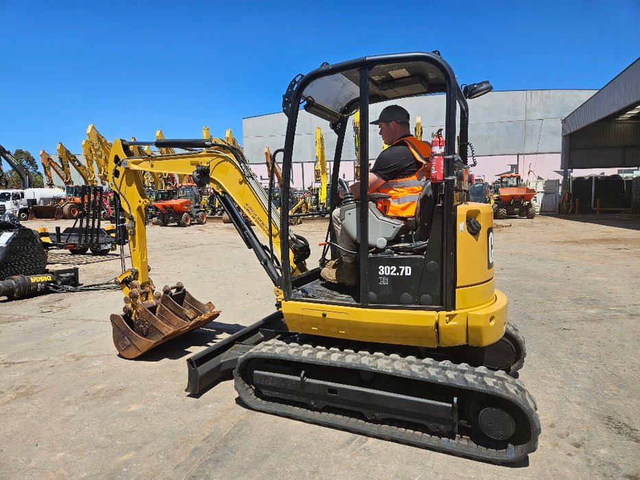 2019 CAT 302.7D 2.7T EXCAVATOR WITH HYDRAULIC HITCH, BUCKETS AND 3440 HOURS