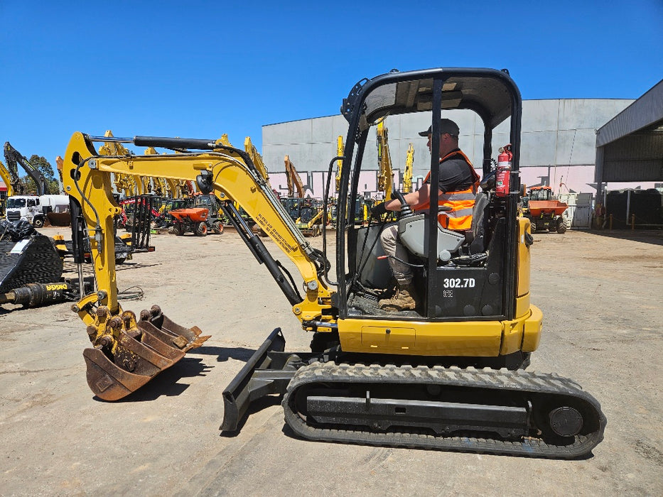 2019 CAT 302.7D 2.7T EXCAVATOR WITH HYDRAULIC HITCH, BUCKETS AND 3440 HOURS