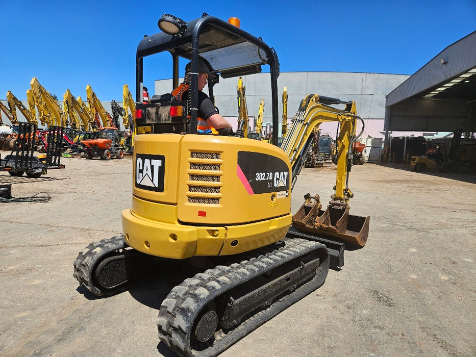 2019 CAT 302.7D 2.7T EXCAVATOR WITH HYDRAULIC HITCH, BUCKETS AND 3440 HOURS
